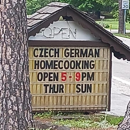 Bavarian Inn Motel & Restaurant Eureka Springs Dış mekan fotoğraf
