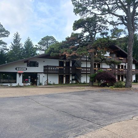 Bavarian Inn Motel & Restaurant Eureka Springs Dış mekan fotoğraf